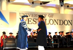 MIUC and University of West London double degree Bachelor diploma/ MIUC и University of West London предлагают двойные дипломы по программам Высшего образования